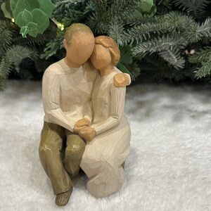 Willow tree anniversary couple